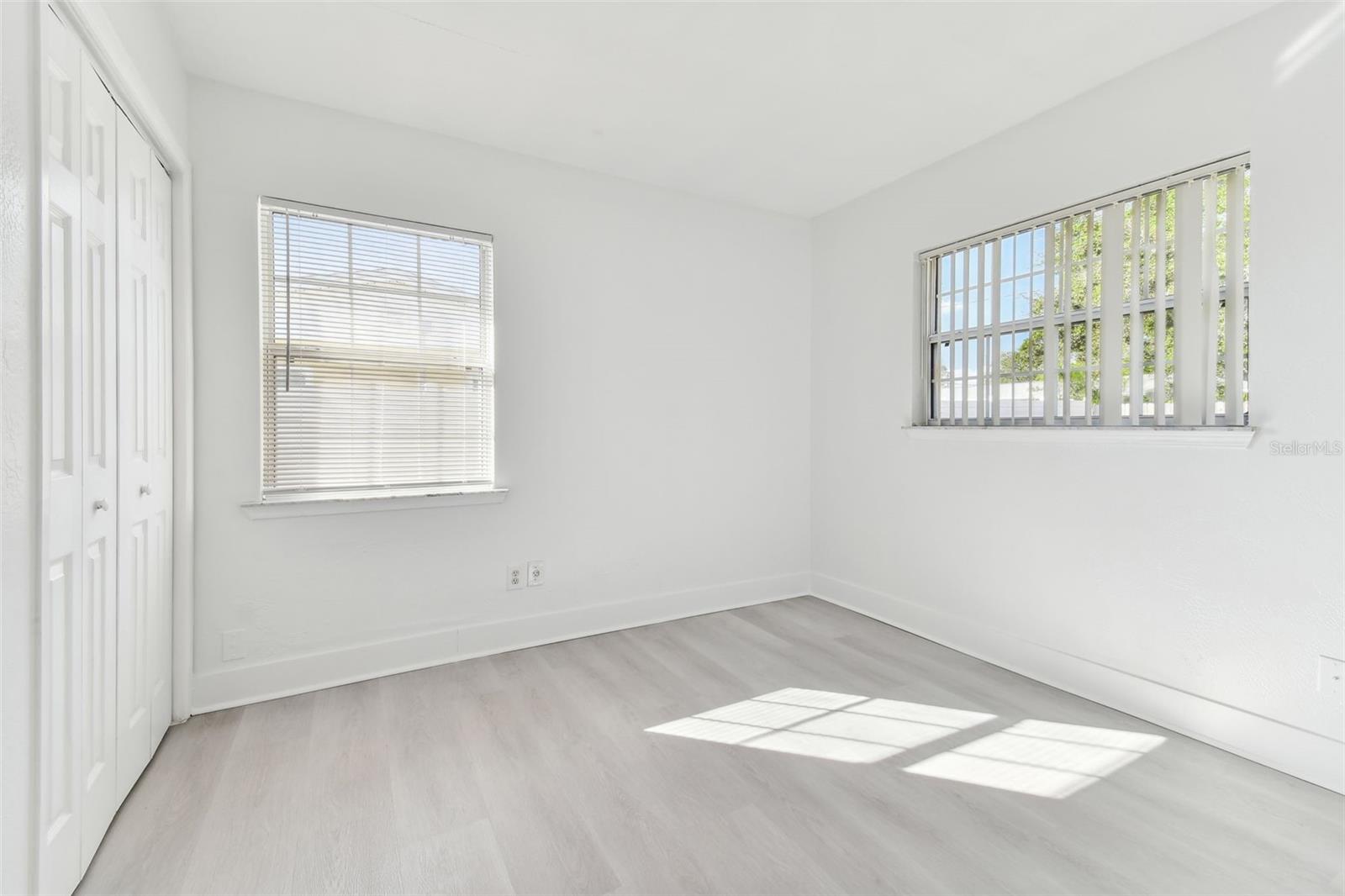 1101 75TH AVE N, ST PETERSBURG, FL, 33702