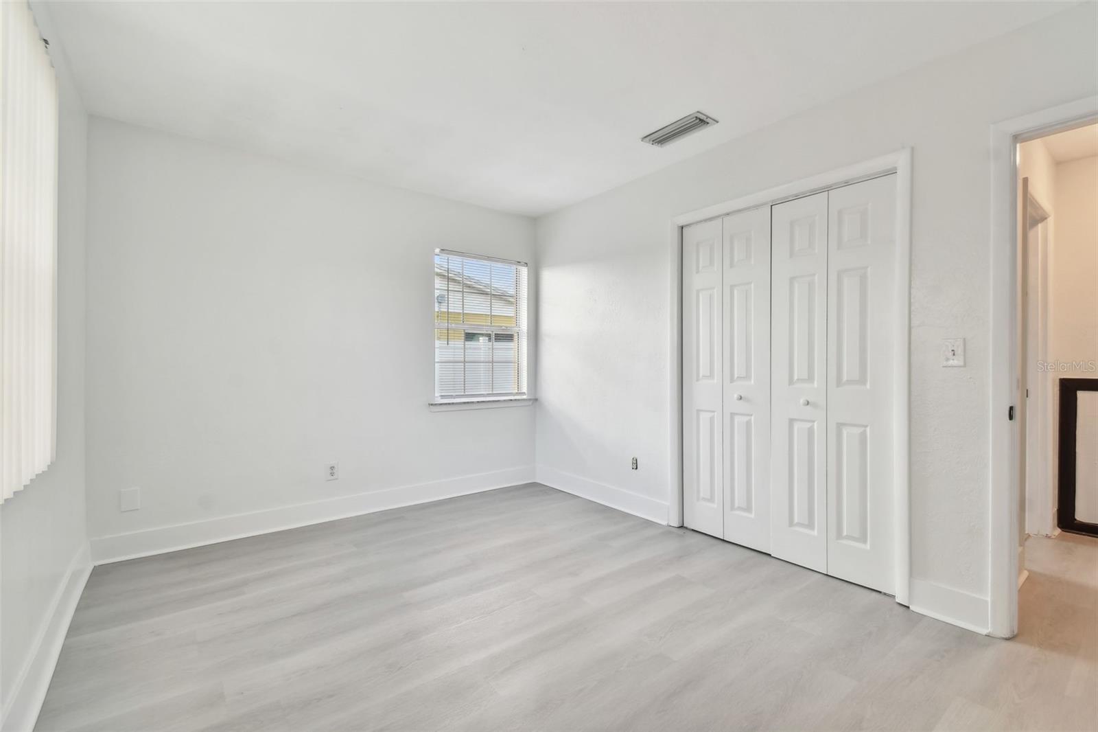 1101 75TH AVE N, ST PETERSBURG, FL, 33702