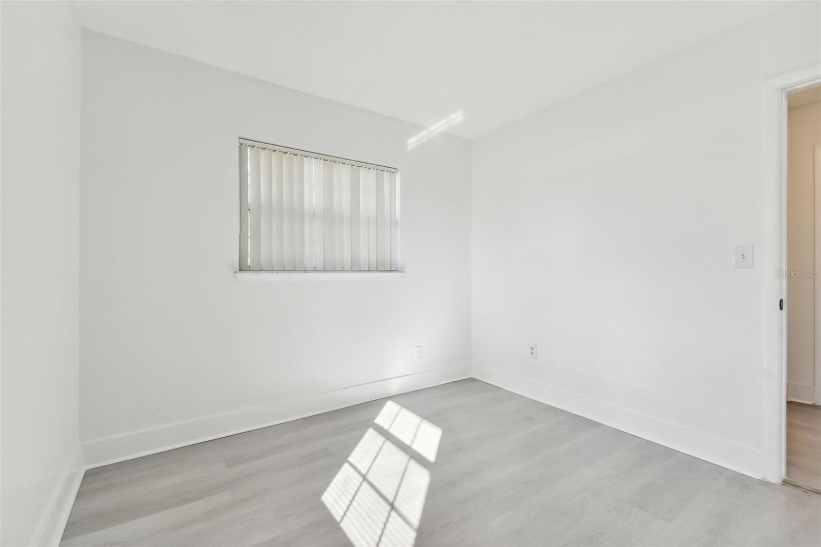 1101 75TH AVE N, ST PETERSBURG, FL, 33702