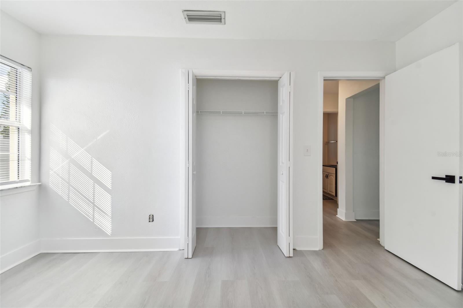 1101 75TH AVE N, ST PETERSBURG, FL, 33702