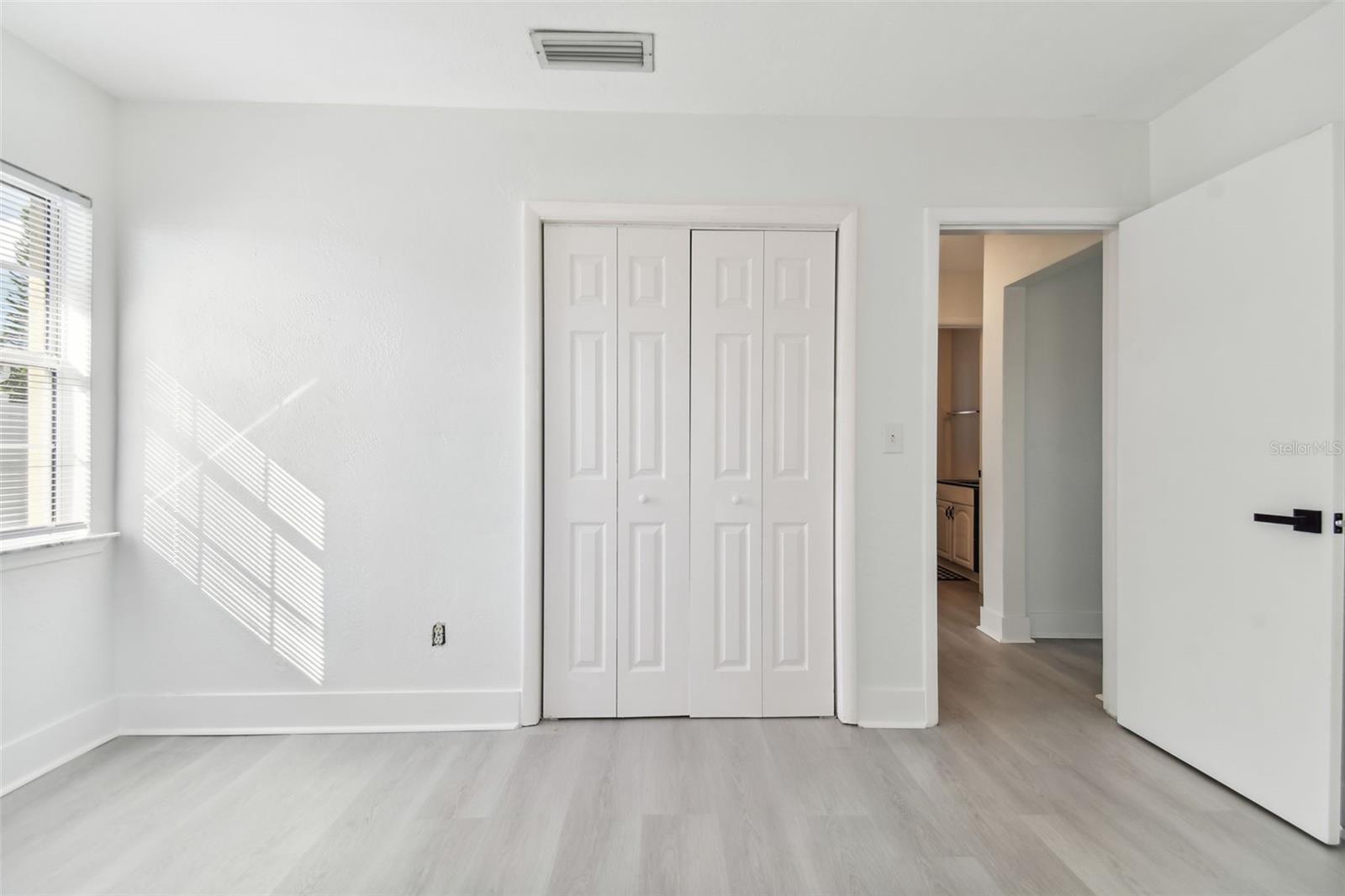 1101 75TH AVE N, ST PETERSBURG, FL, 33702