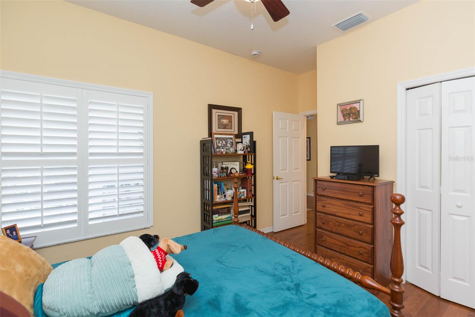 10226 DEVONSHIRE LAKE DR, TAMPA, FL, 33647