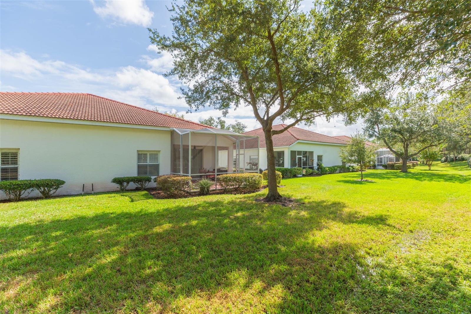 10226 DEVONSHIRE LAKE DR, TAMPA, FL, 33647