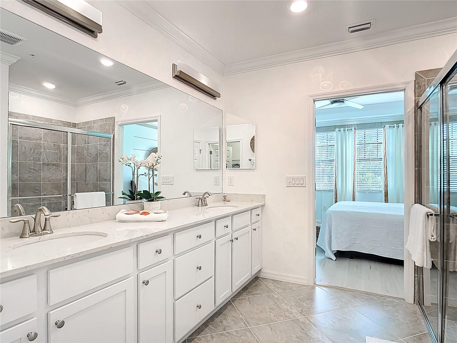 10059 CROOKED CREEK DR #102, VENICE, FL, 34293