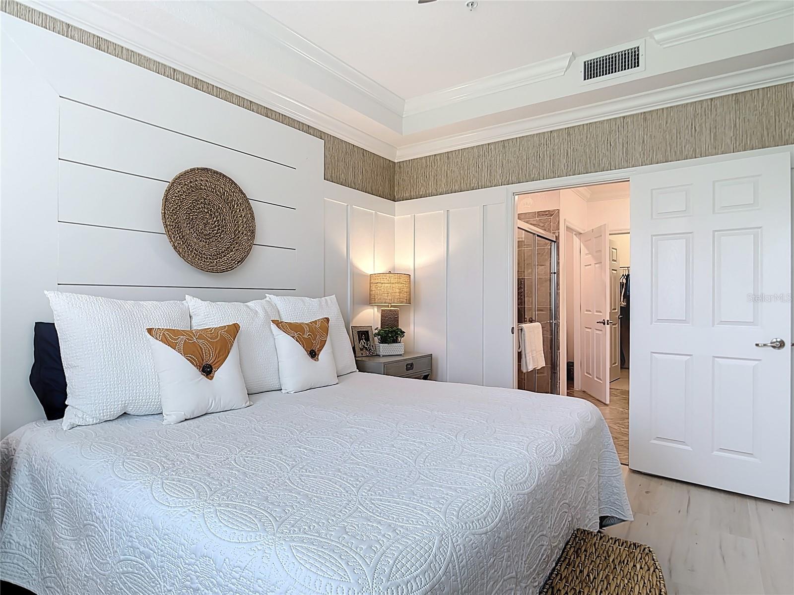 10059 CROOKED CREEK DR #102, VENICE, FL, 34293