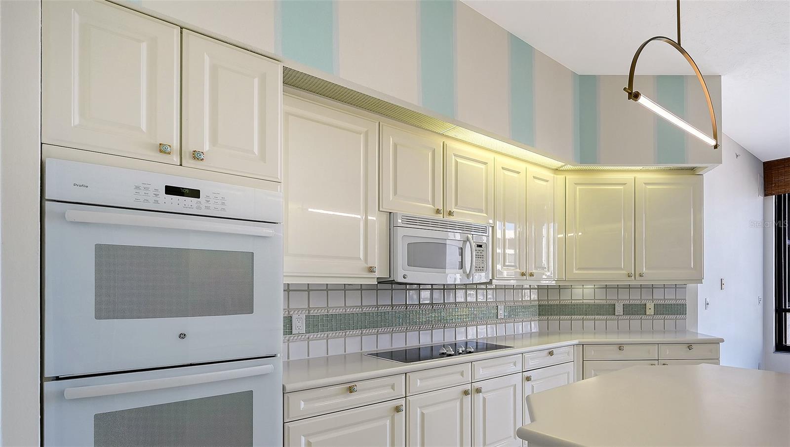 A4669837 Property Photo