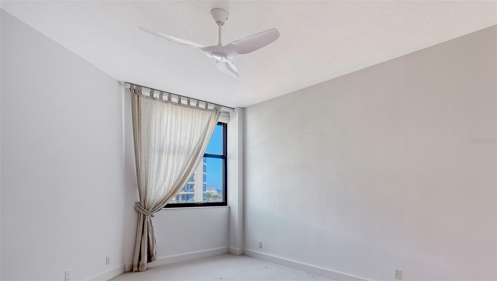 A4669837 Property Photo