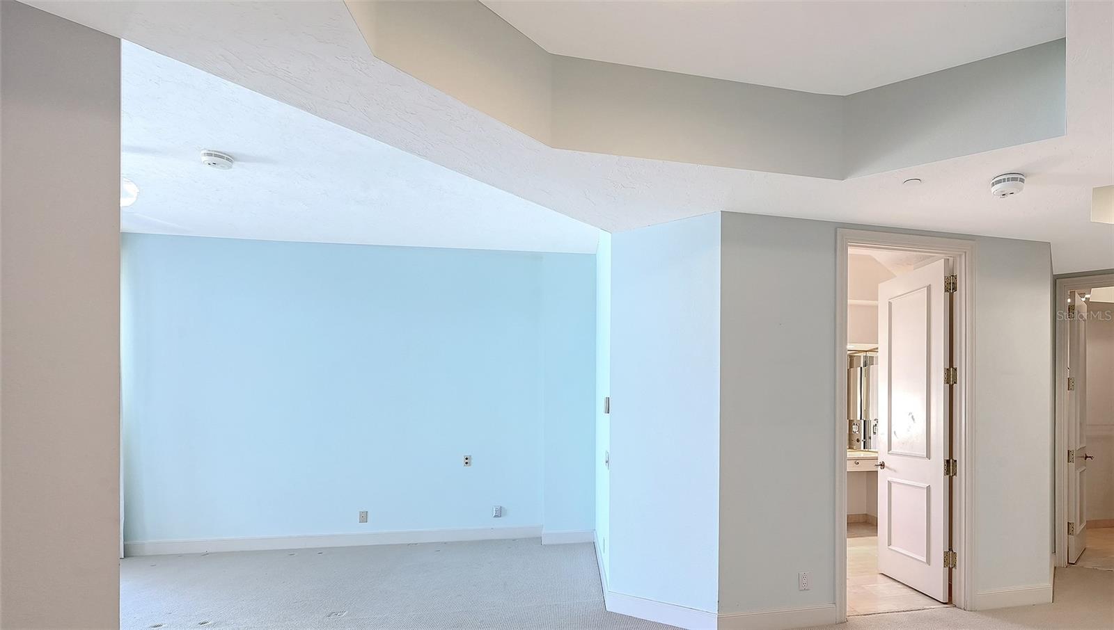 A4669837 Property Photo