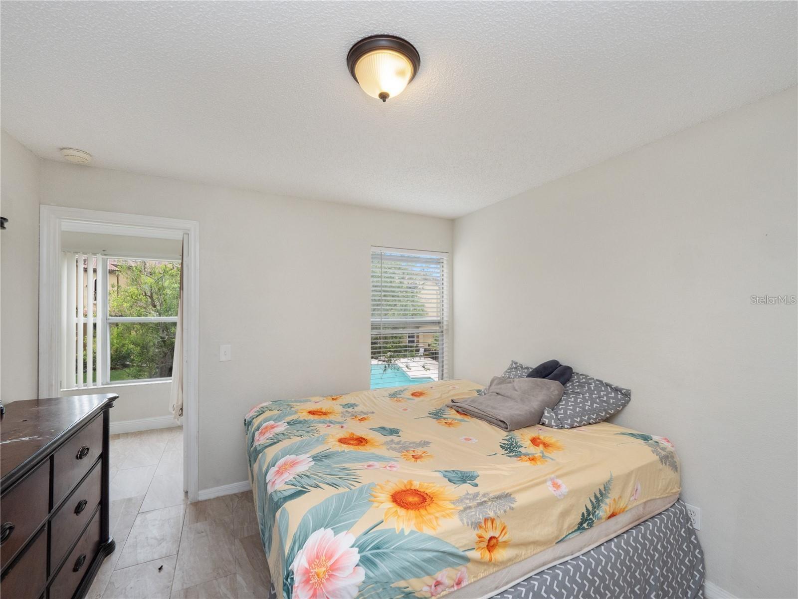 5144 CONROY RD #27, ORLANDO, FL, 32811