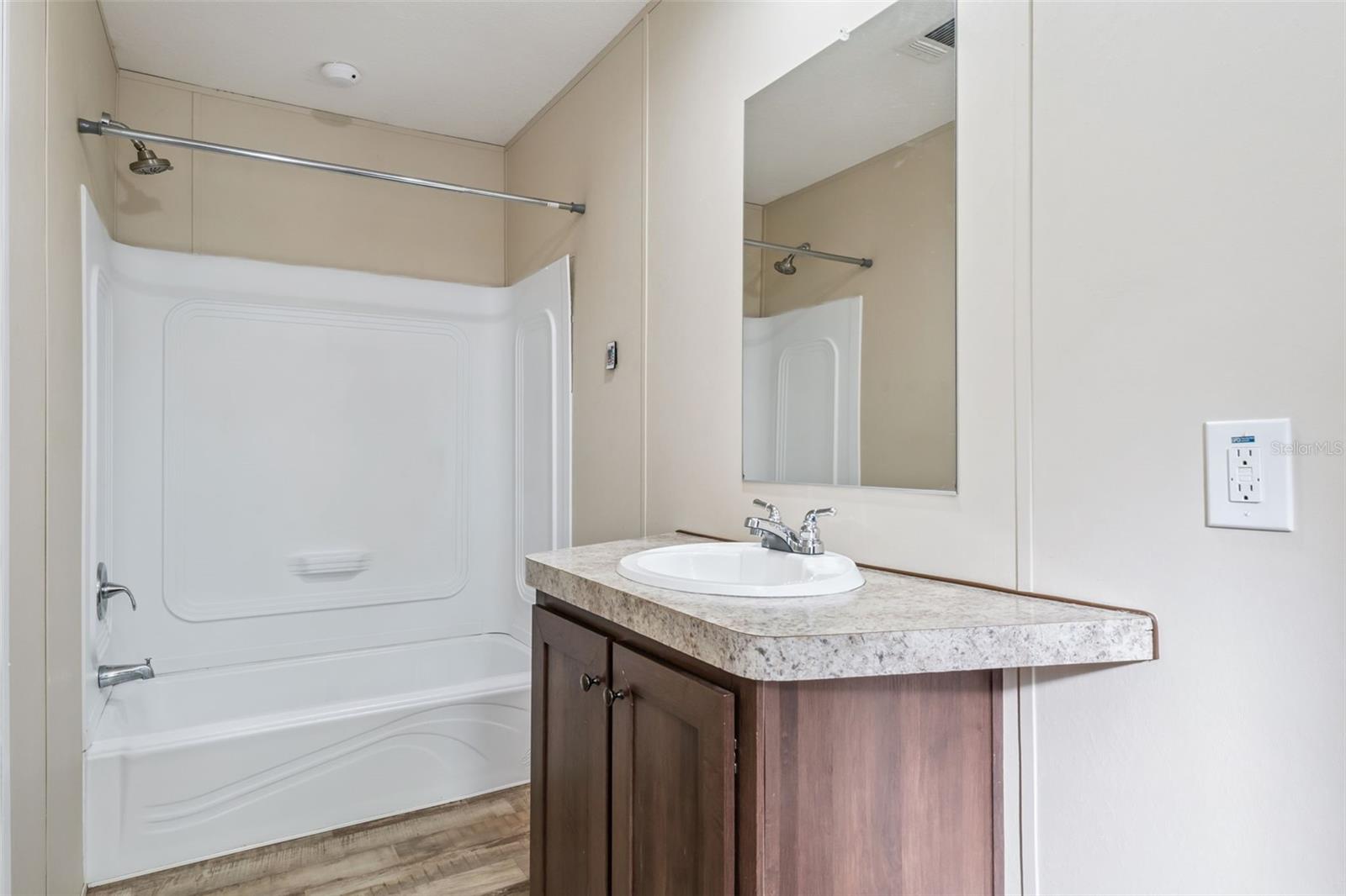 1408 EASTON WAY, CASSELBERRY, FL, 32707