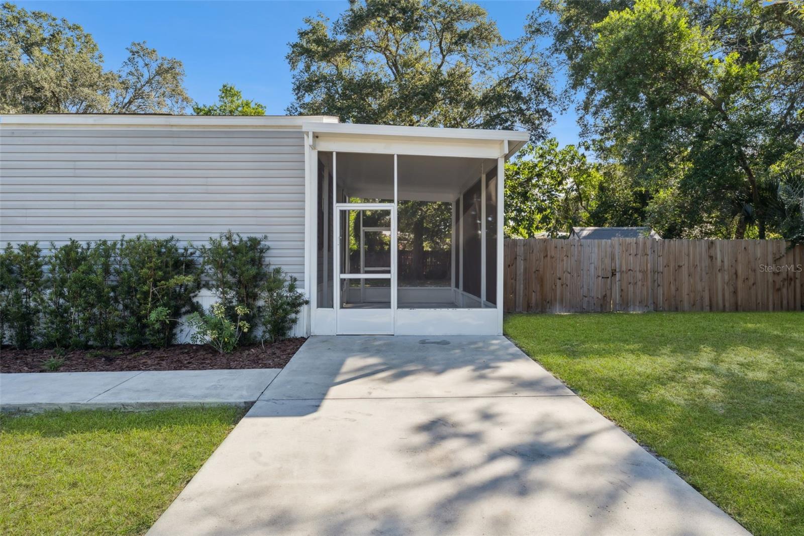 1408 EASTON WAY, CASSELBERRY, FL, 32707