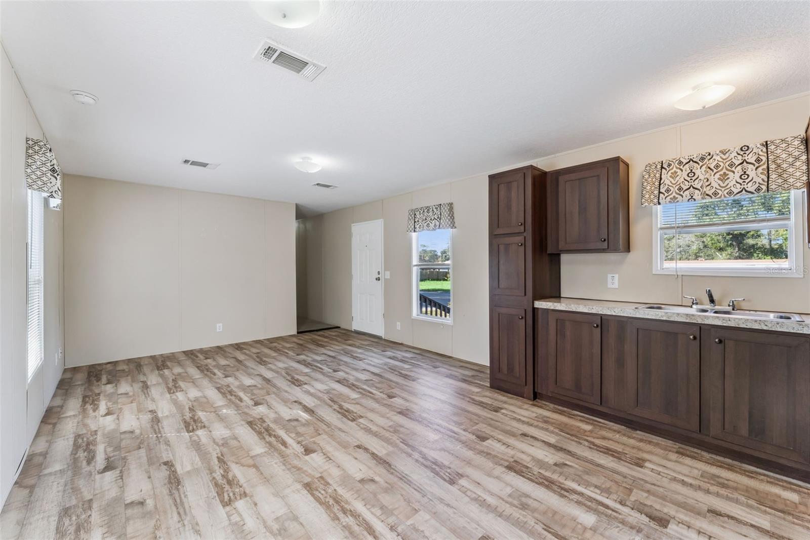 1408 EASTON WAY, CASSELBERRY, FL, 32707