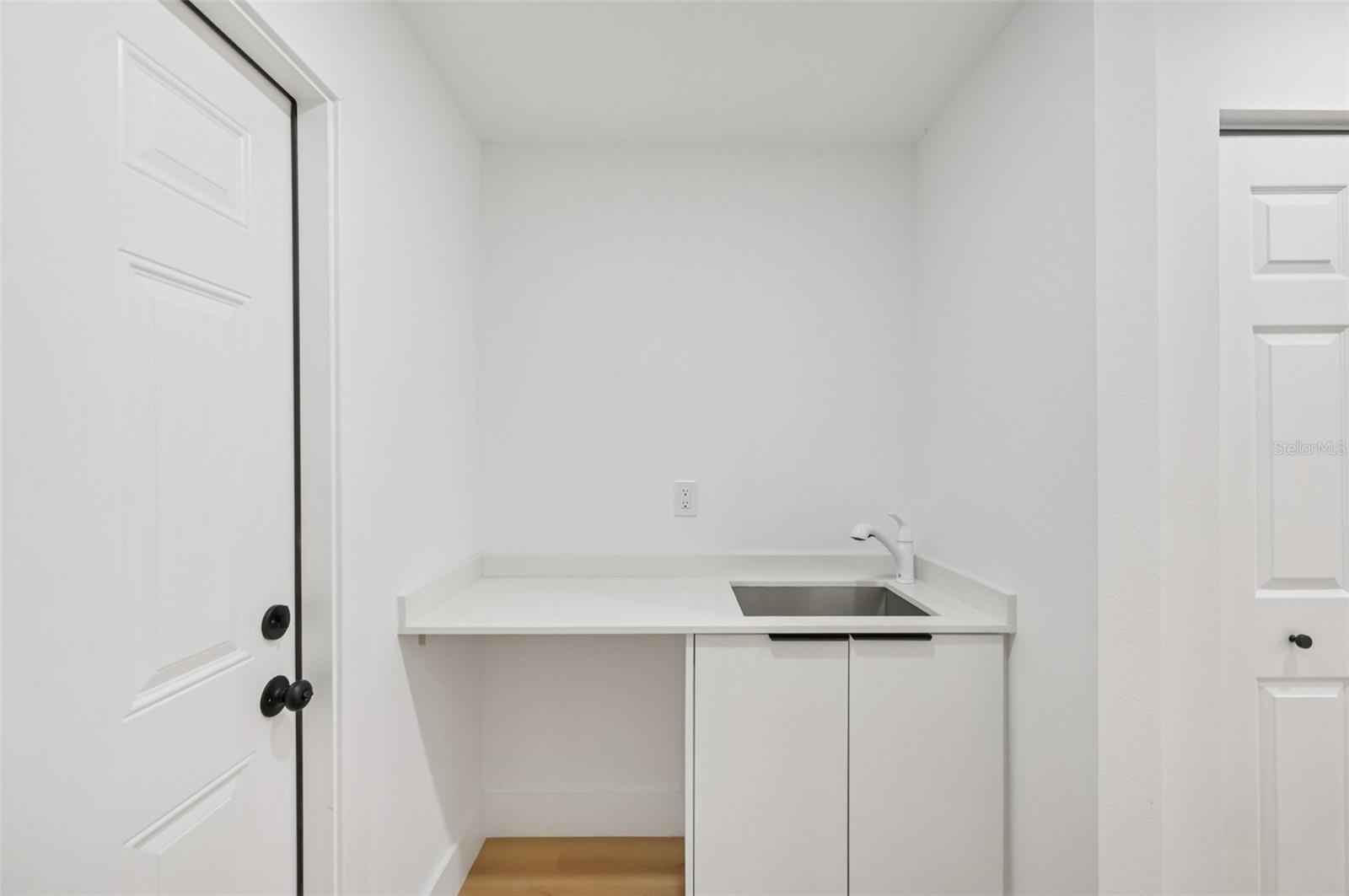 15460 CHAMBERLAIN BLVD, PORT CHARLOTTE, FL, 33953