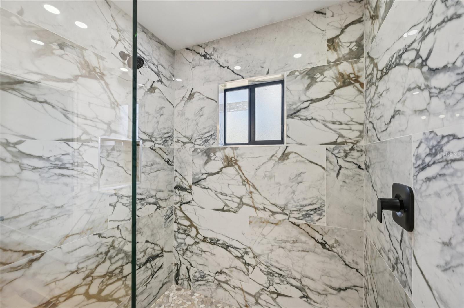 15460 CHAMBERLAIN BLVD, PORT CHARLOTTE, FL, 33953