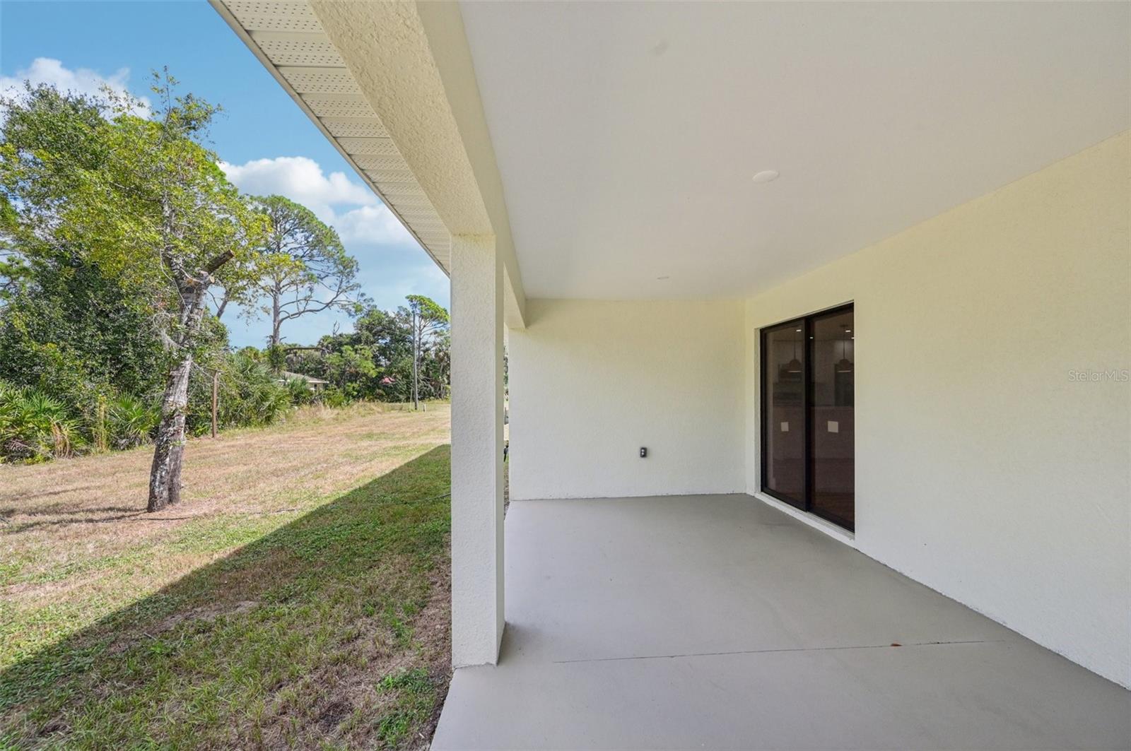 15460 CHAMBERLAIN BLVD, PORT CHARLOTTE, FL, 33953