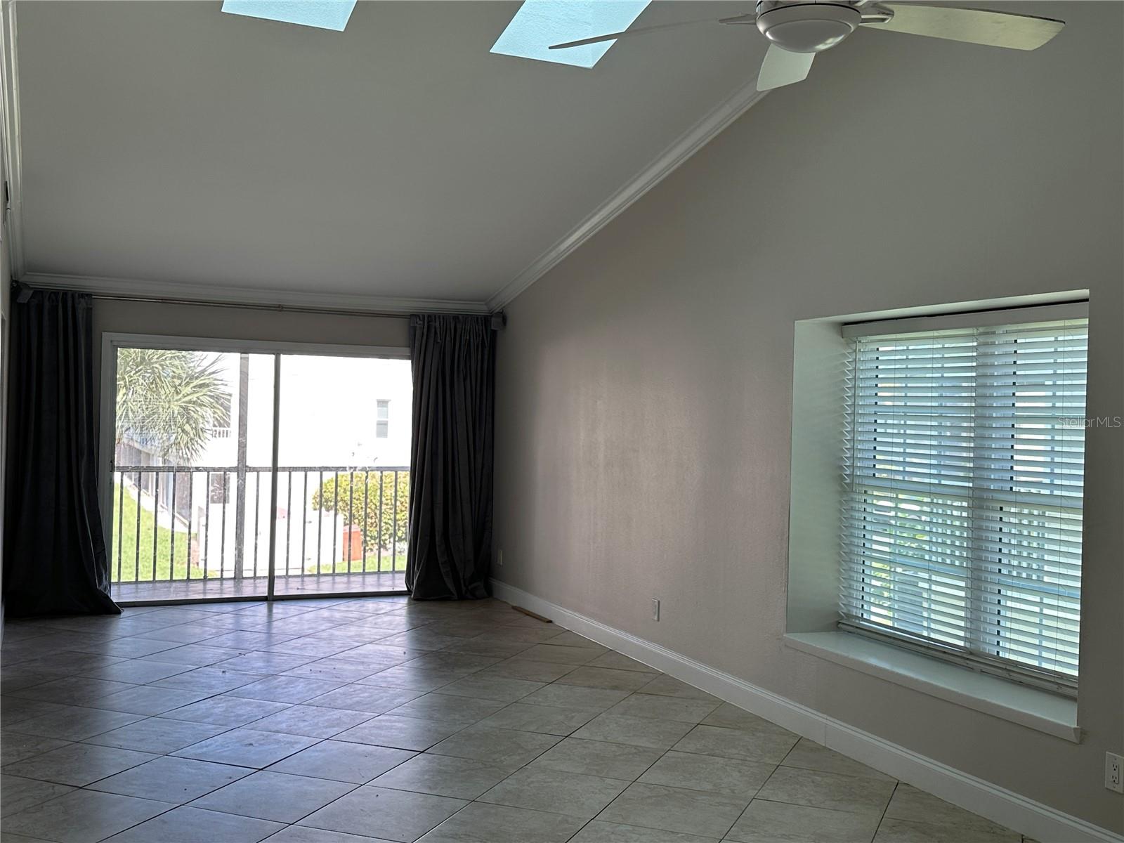 230 SUN VISTA CT N, TREASURE ISLAND, FL, 33706