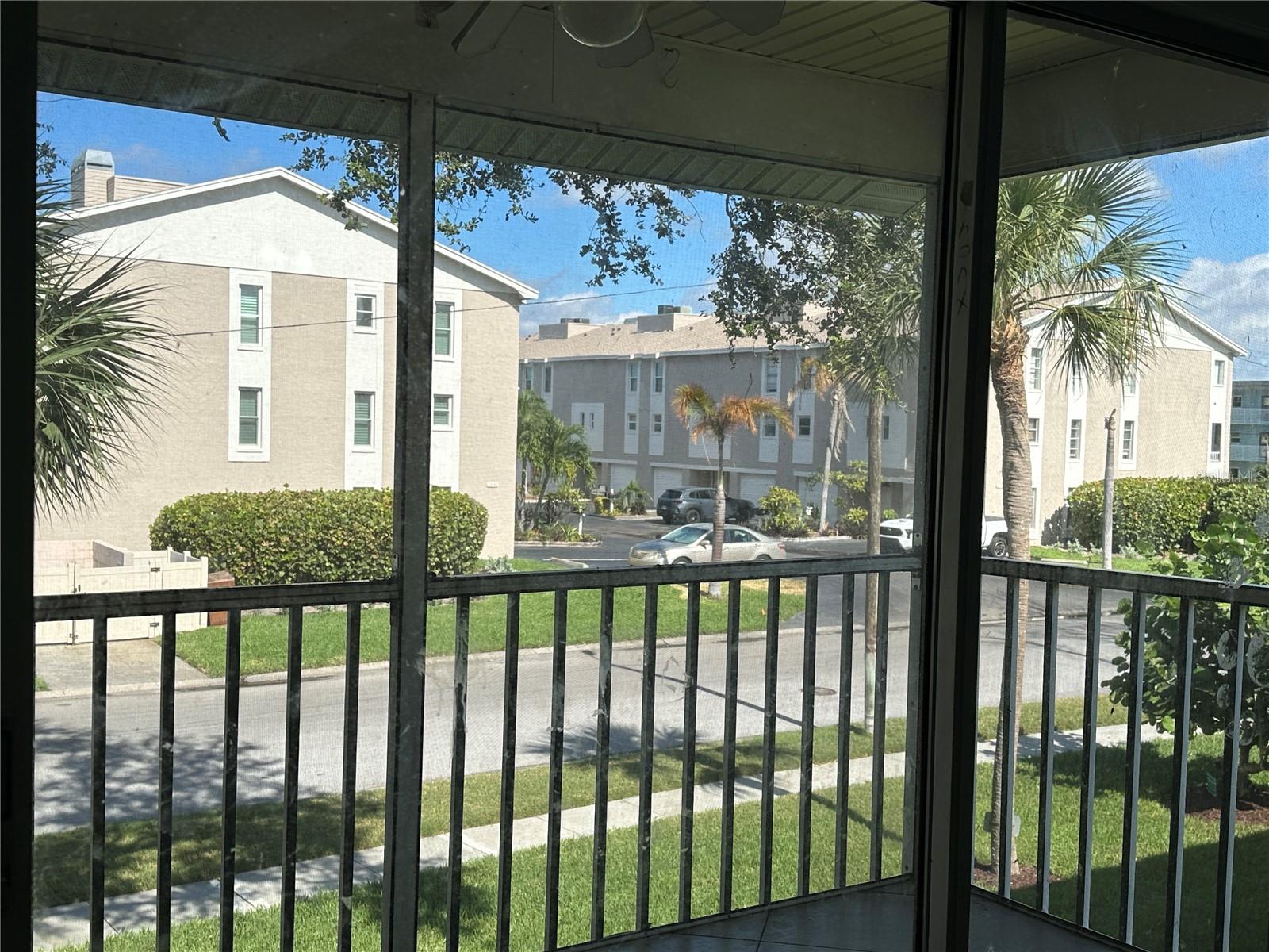 230 SUN VISTA CT N, TREASURE ISLAND, FL, 33706