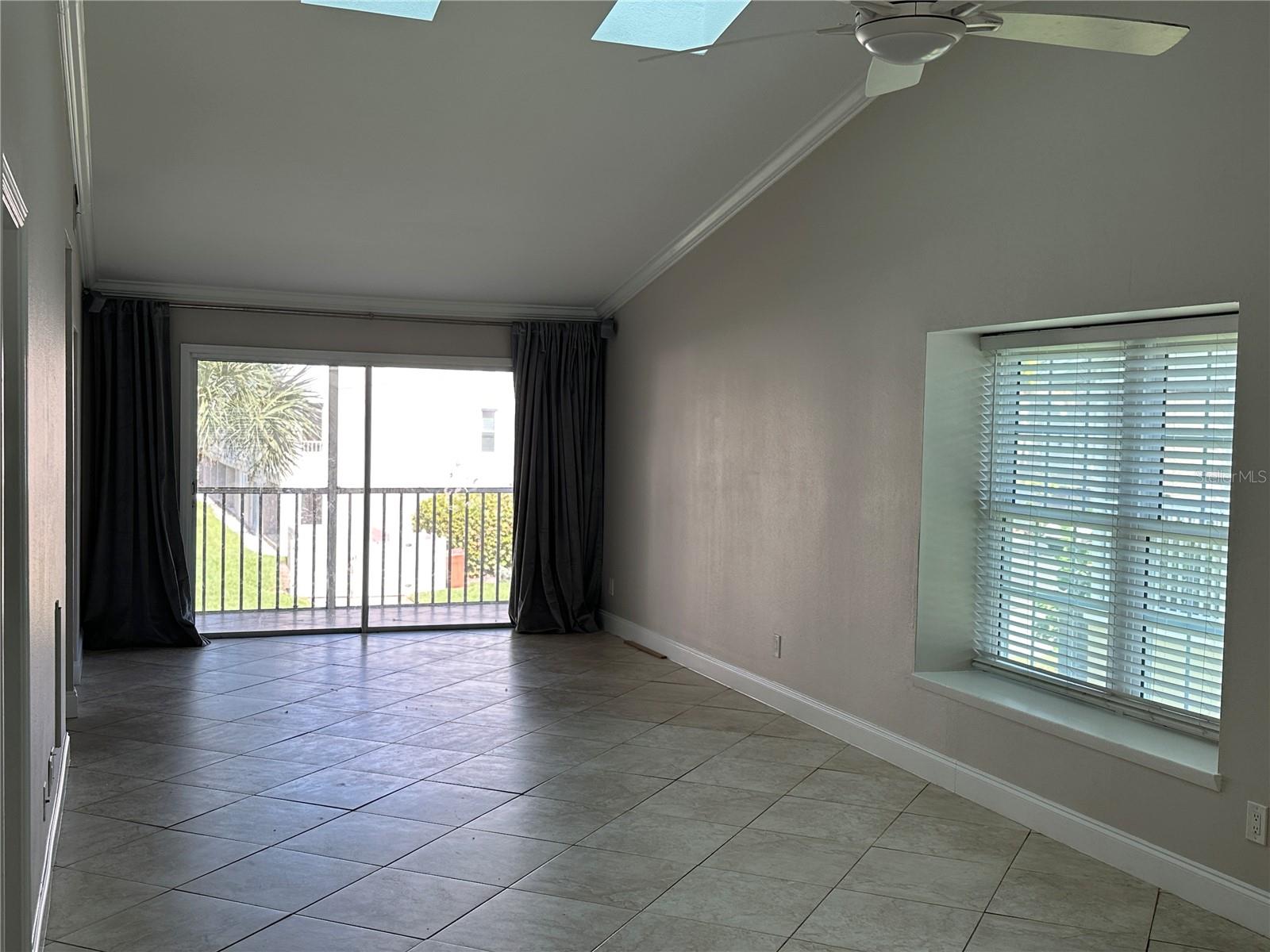 230 SUN VISTA CT N, TREASURE ISLAND, FL, 33706