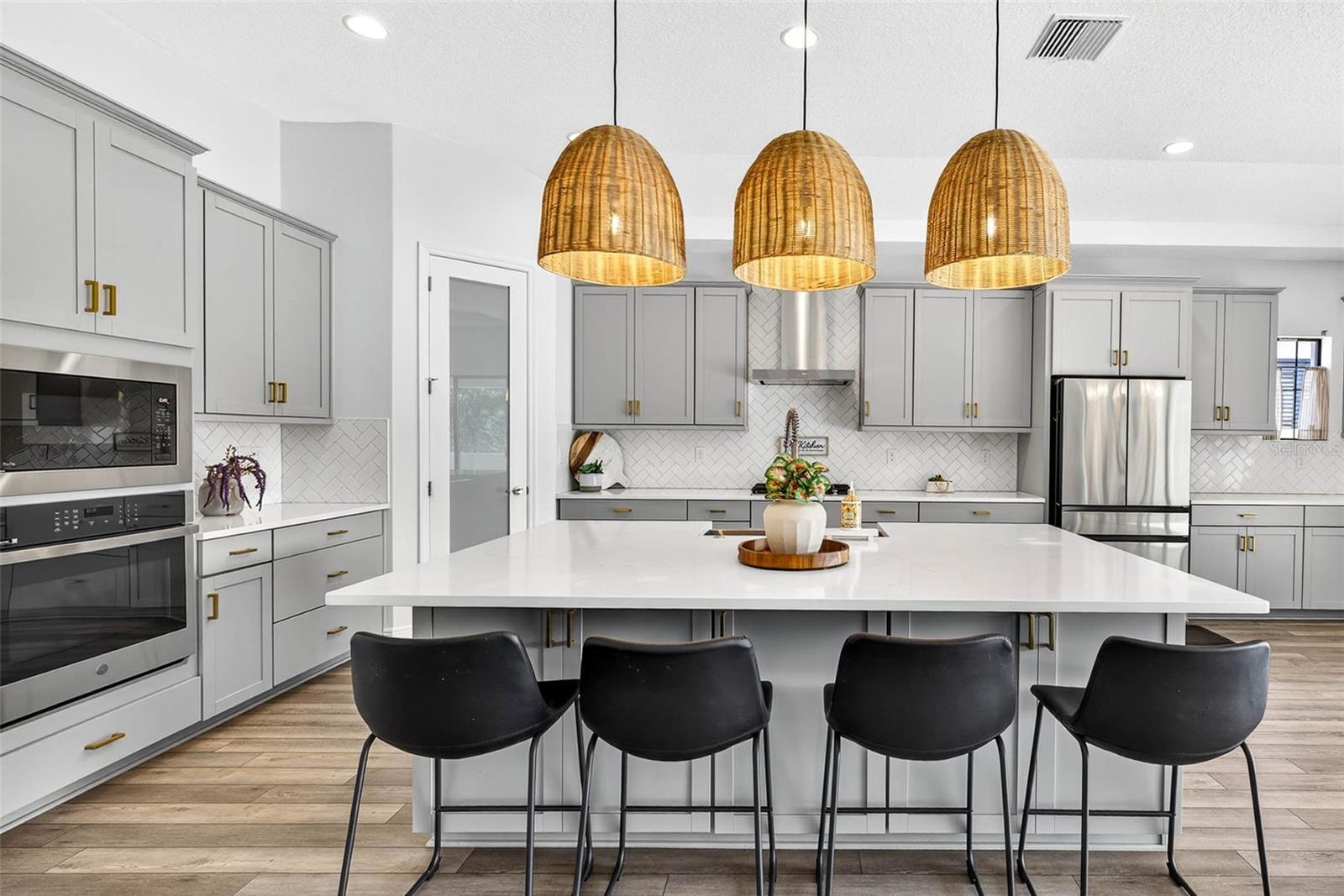 14531 WOODLAND SPUR DR, LITHIA, FL, 33547