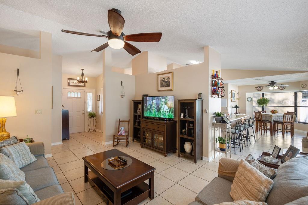 52 DORSET DR, KISSIMMEE, FL, 34758