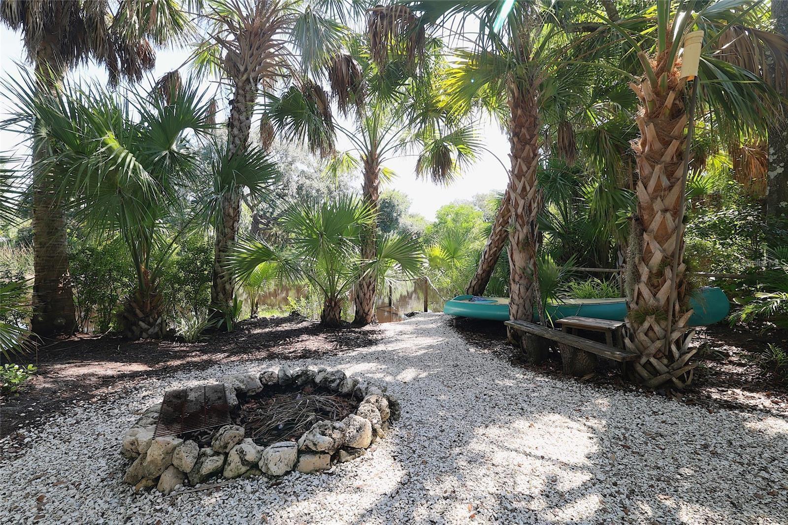 27374 SAN CARLOS DR, PUNTA GORDA, FL, 33983