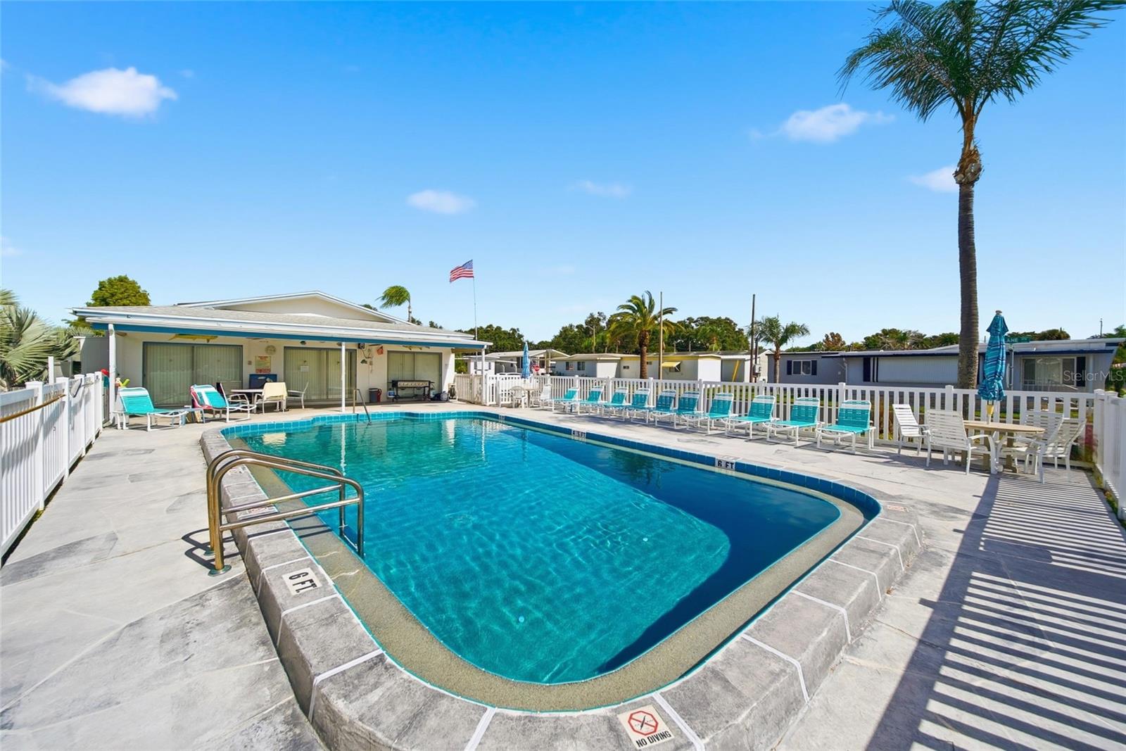 130 PATRICIA AVE #44, DUNEDIN, FL, 34698