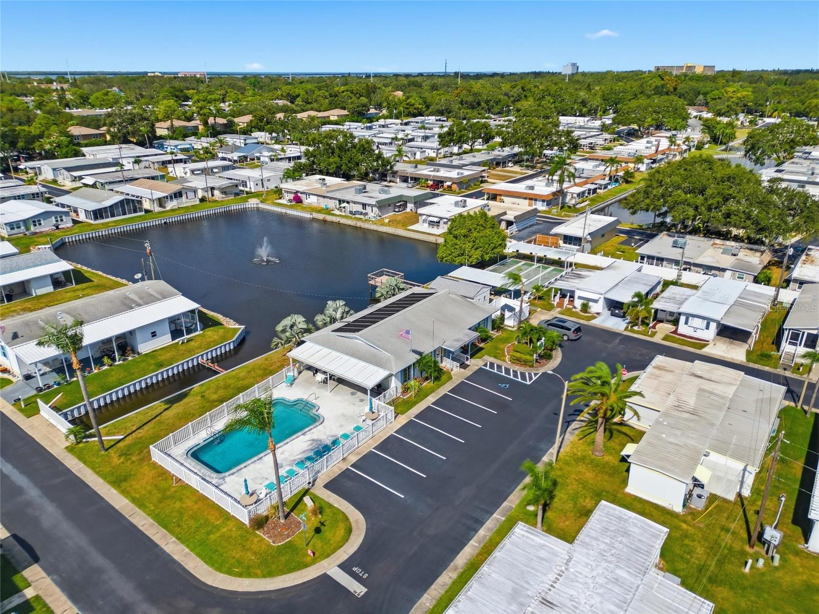 130 PATRICIA AVE #44, DUNEDIN, FL, 34698