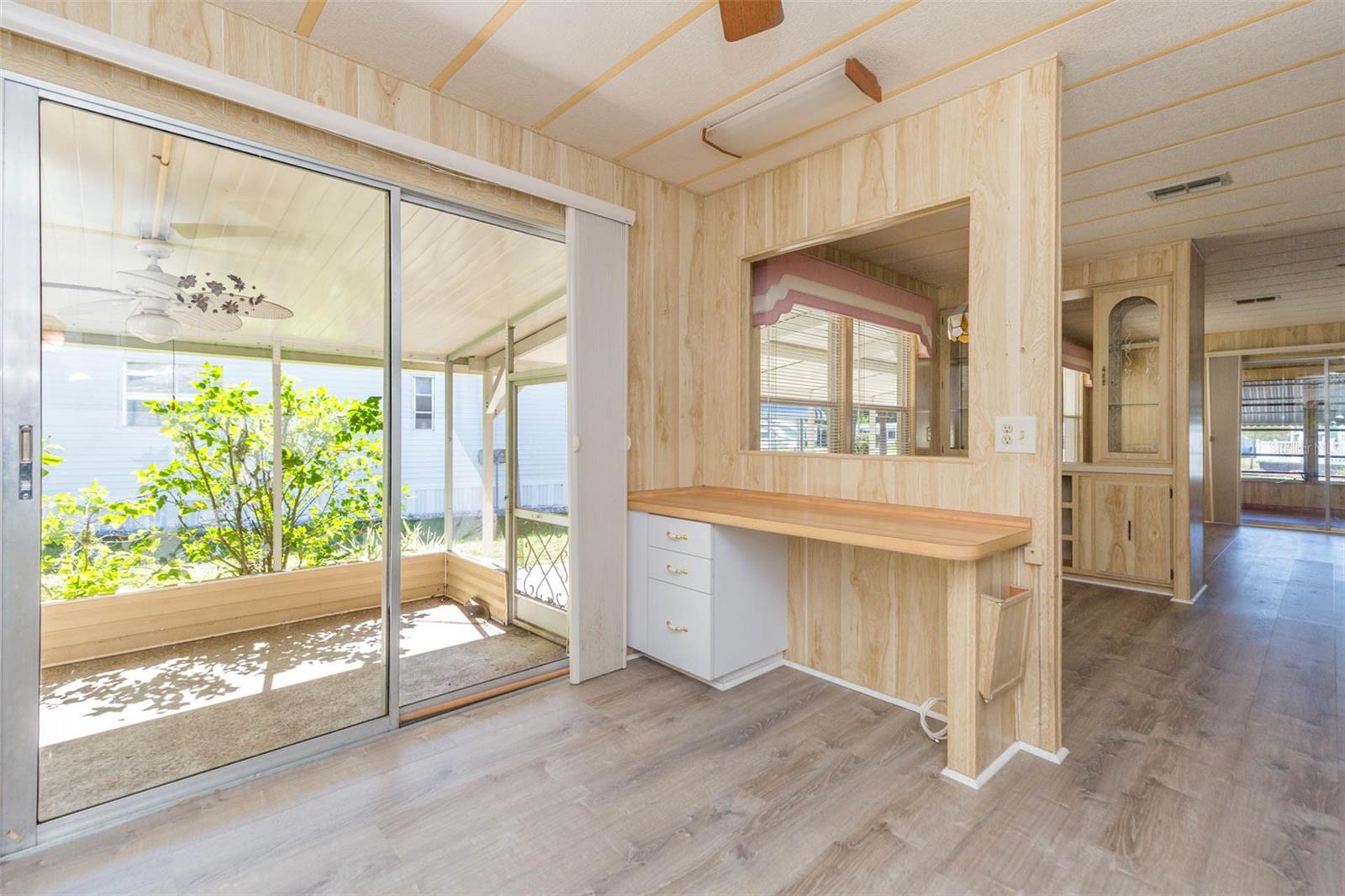 3542 CASTLE DR, ZEPHYRHILLS, FL, 33540