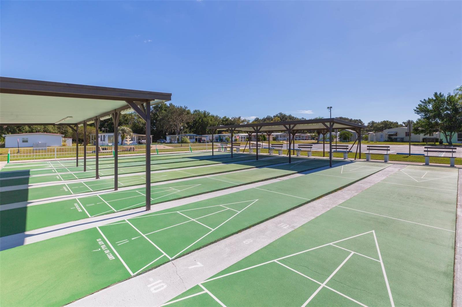 3542 CASTLE DR, ZEPHYRHILLS, FL, 33540