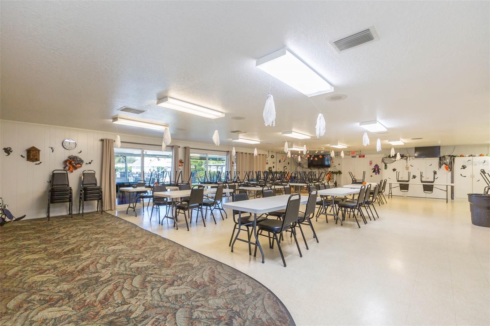 3542 CASTLE DR, ZEPHYRHILLS, FL, 33540