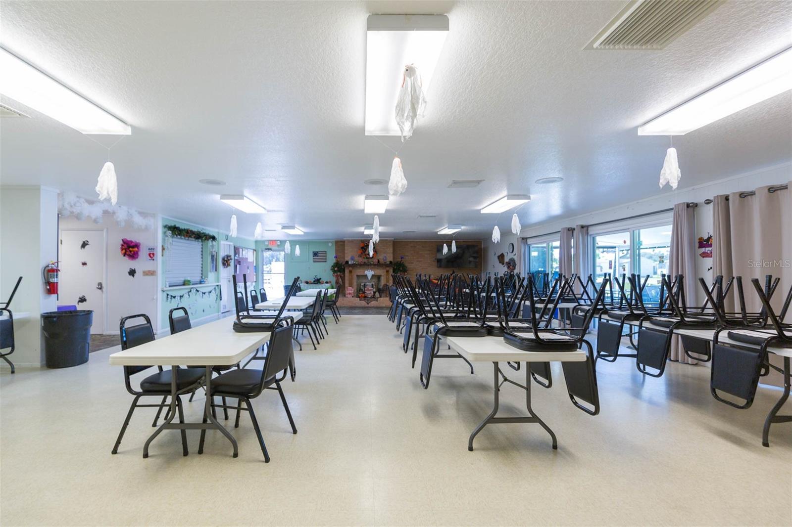 3542 CASTLE DR, ZEPHYRHILLS, FL, 33540