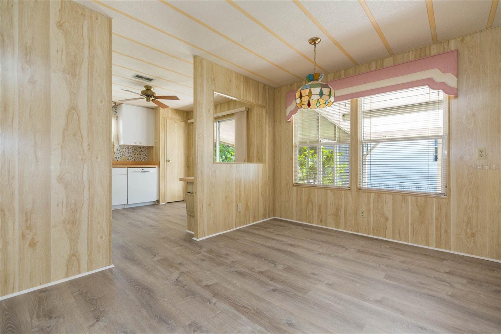 3542 CASTLE DR, ZEPHYRHILLS, FL, 33540