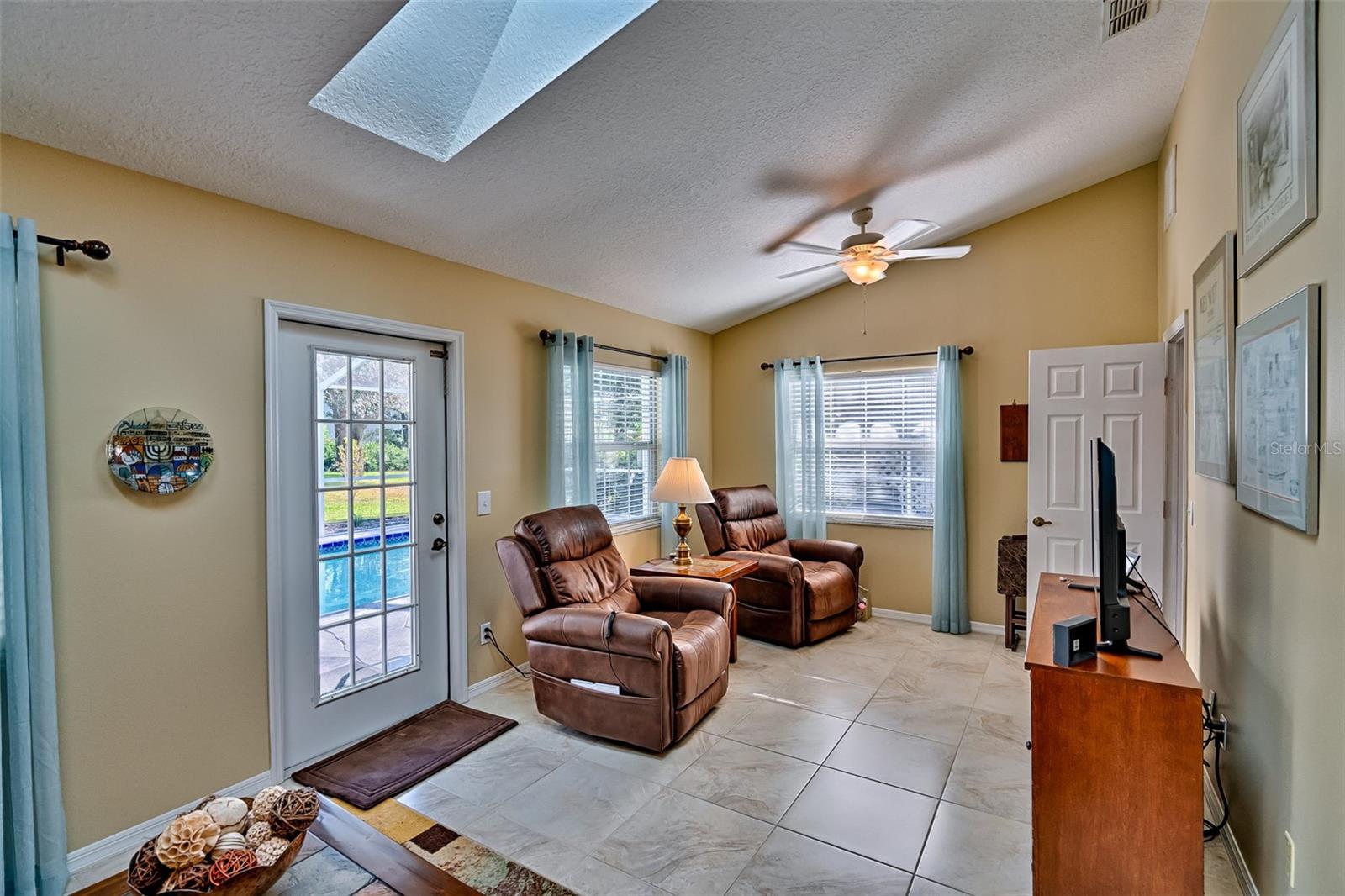 19715 SW 93RD LANE RD, DUNNELLON, FL, 34432