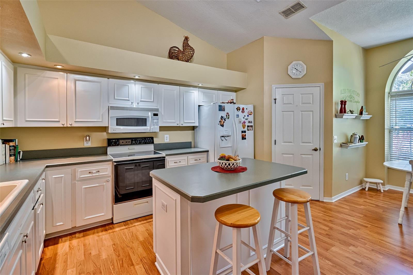 19715 SW 93RD LANE RD, DUNNELLON, FL, 34432