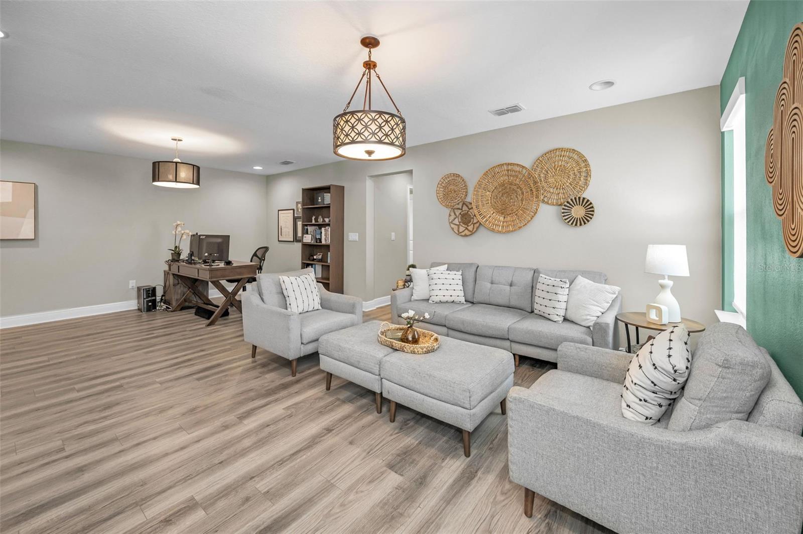 2315 SUNSET WIND LOOP, OLDSMAR, FL, 34677