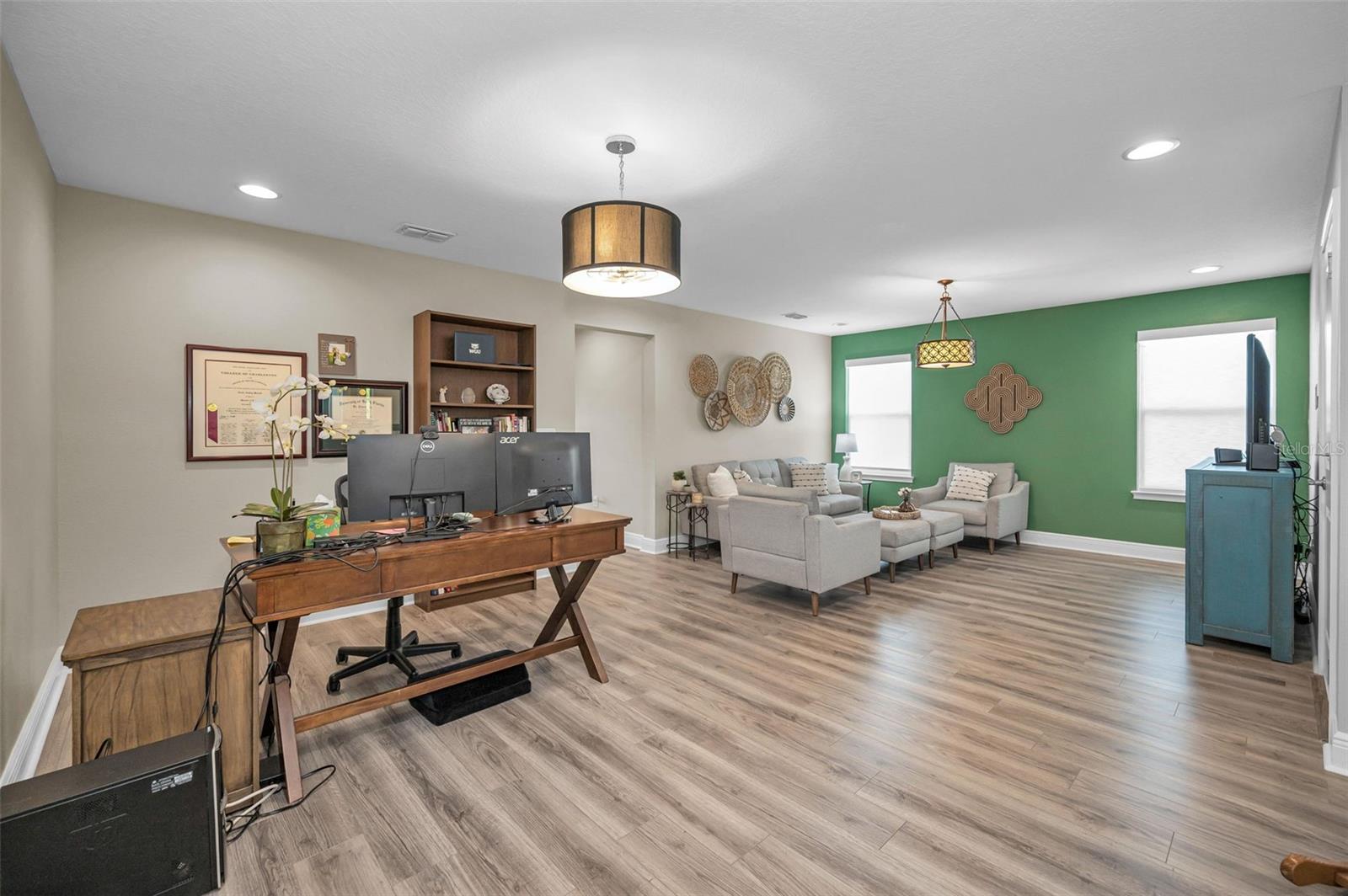 2315 SUNSET WIND LOOP, OLDSMAR, FL, 34677