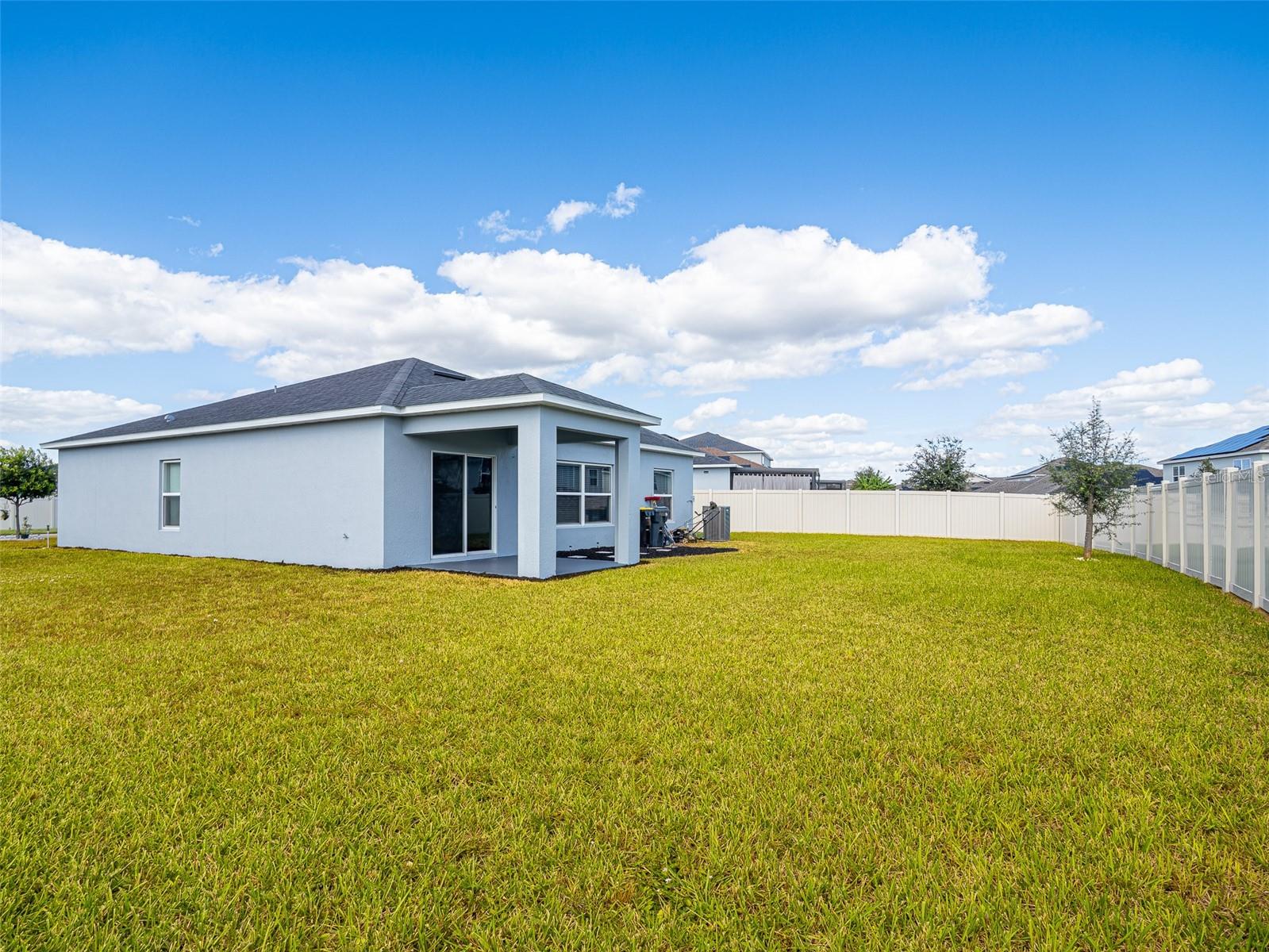 596 MEADOW BEND DR, DAVENPORT, FL, 33837