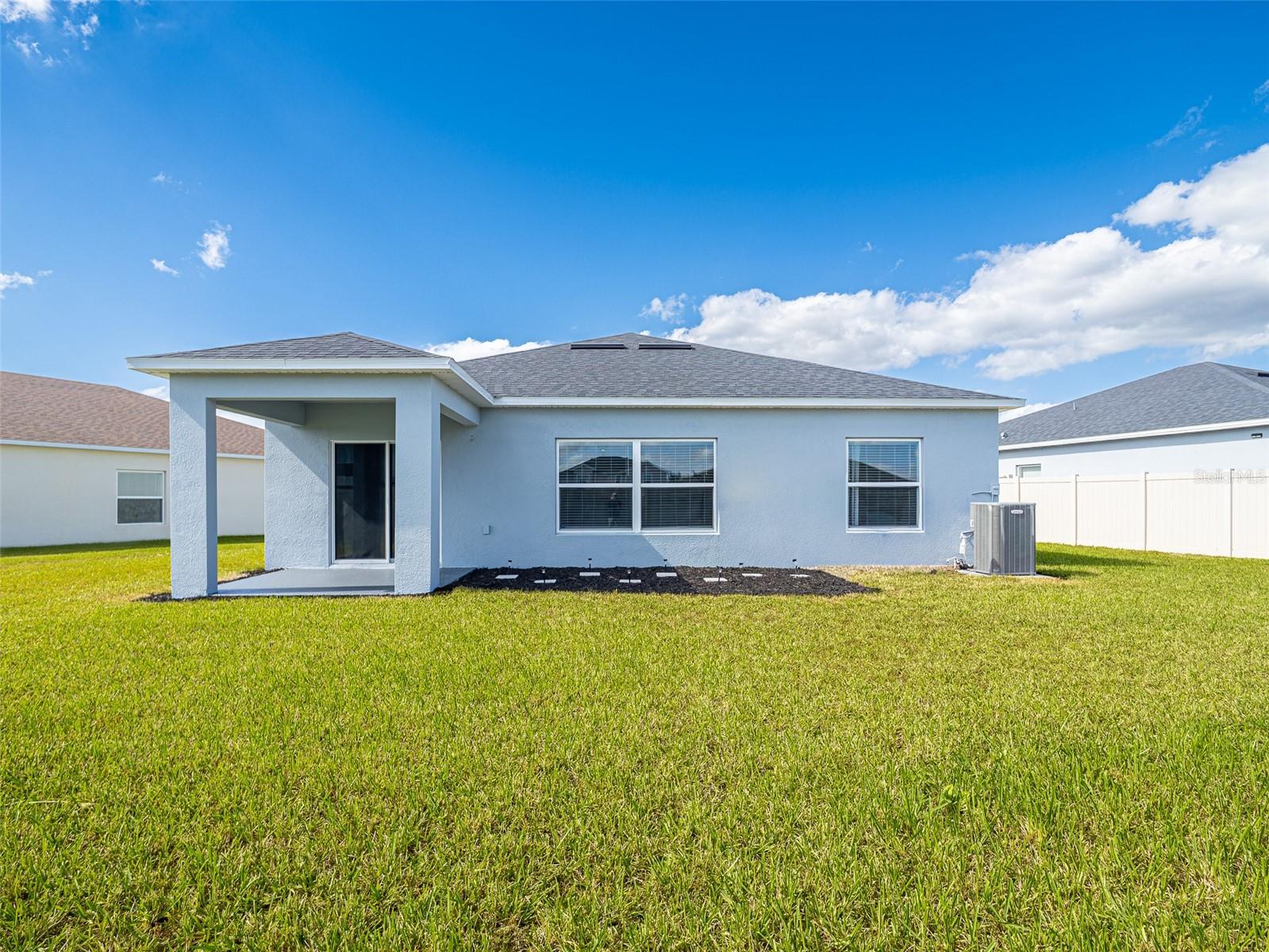 596 MEADOW BEND DR, DAVENPORT, FL, 33837