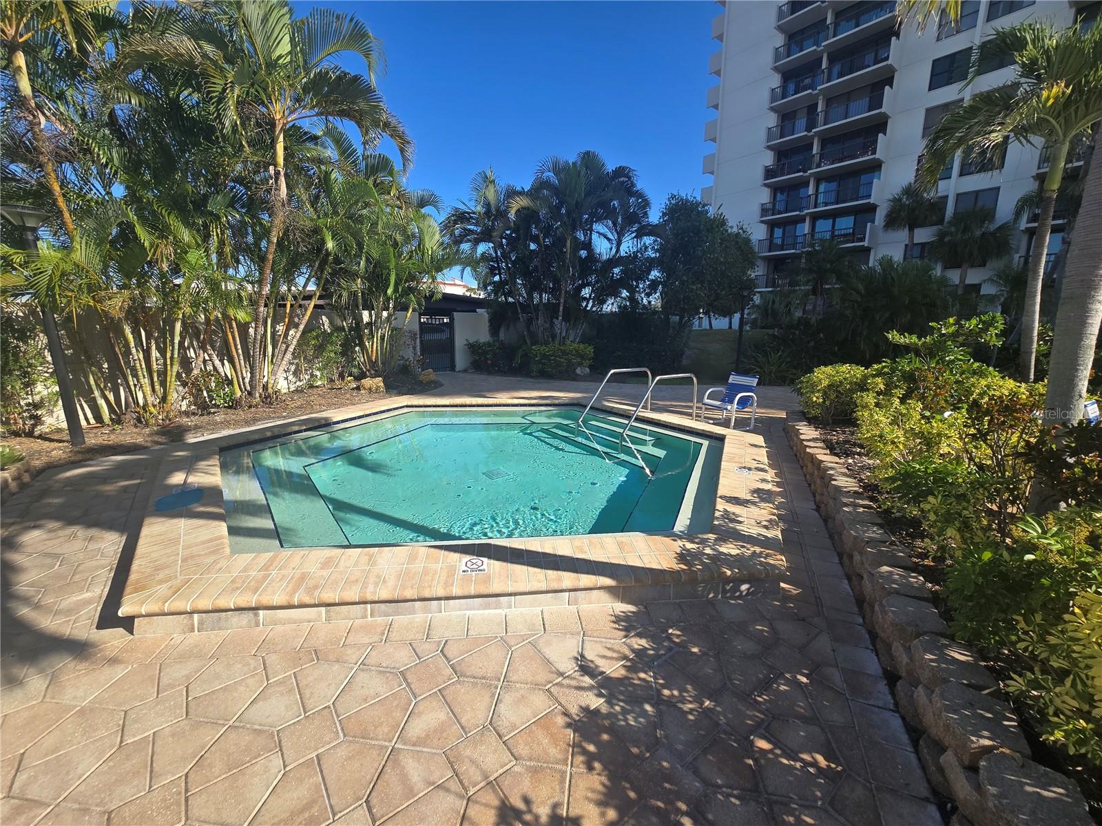 320 ISLAND WAY #106, CLEARWATER BEACH, FL, 33767