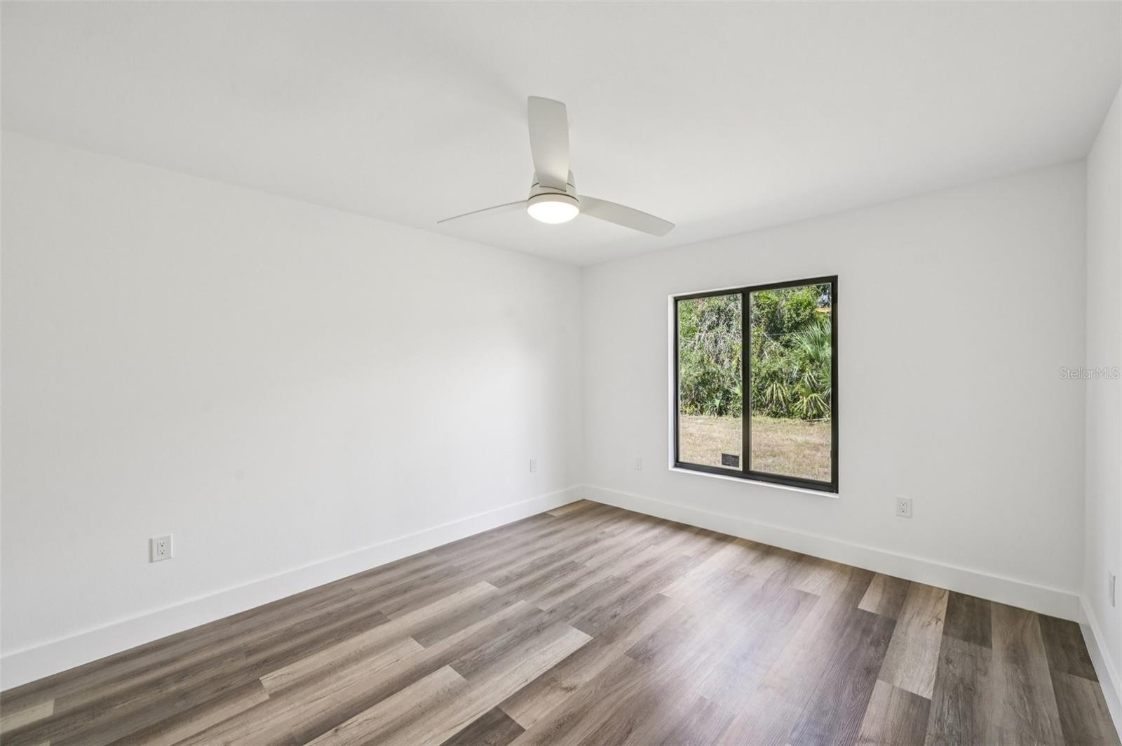 15468 CHAMBERLAIN BLVD, PORT CHARLOTTE, FL, 33953