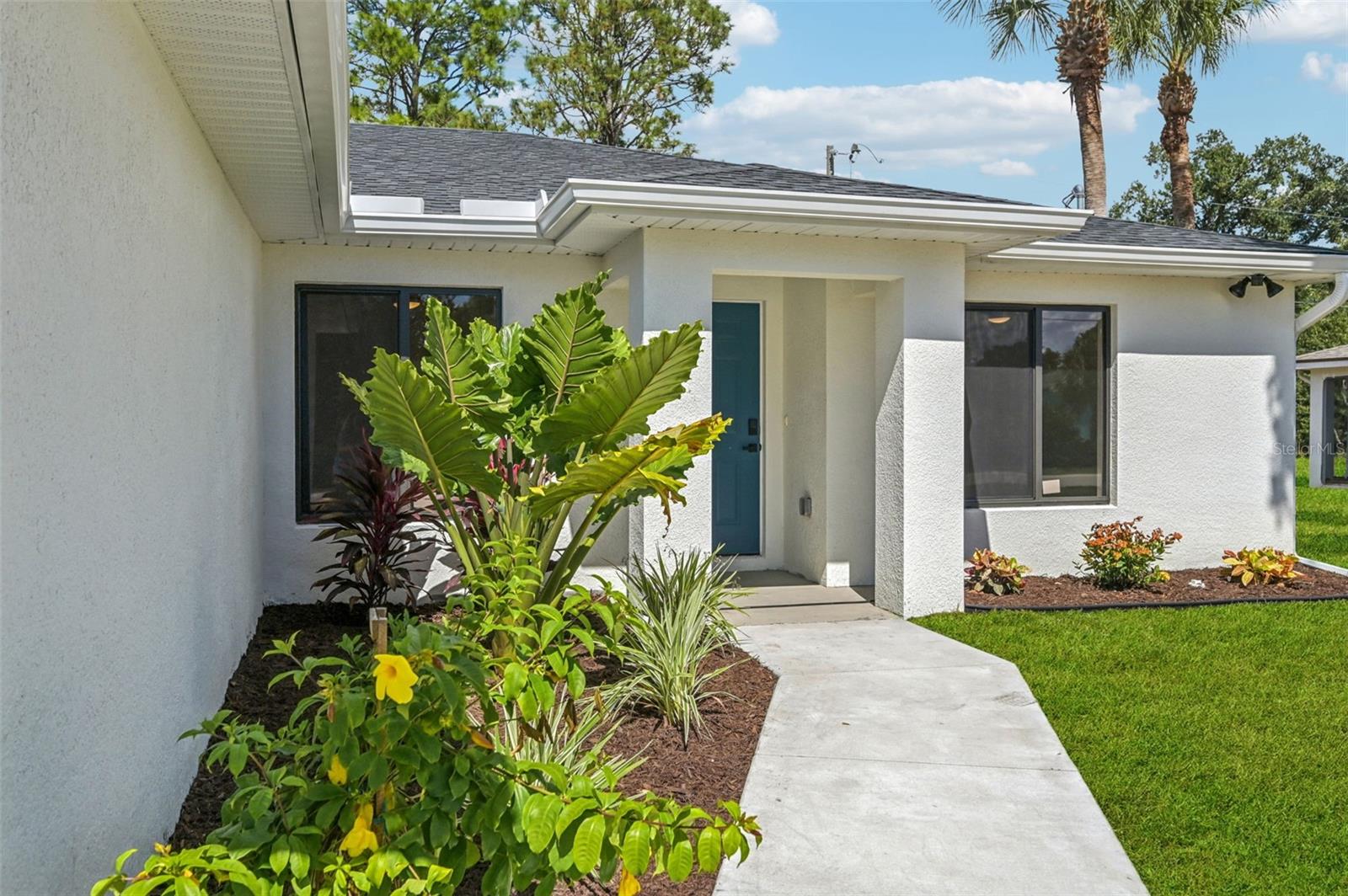 15468 CHAMBERLAIN BLVD, PORT CHARLOTTE, FL, 33953