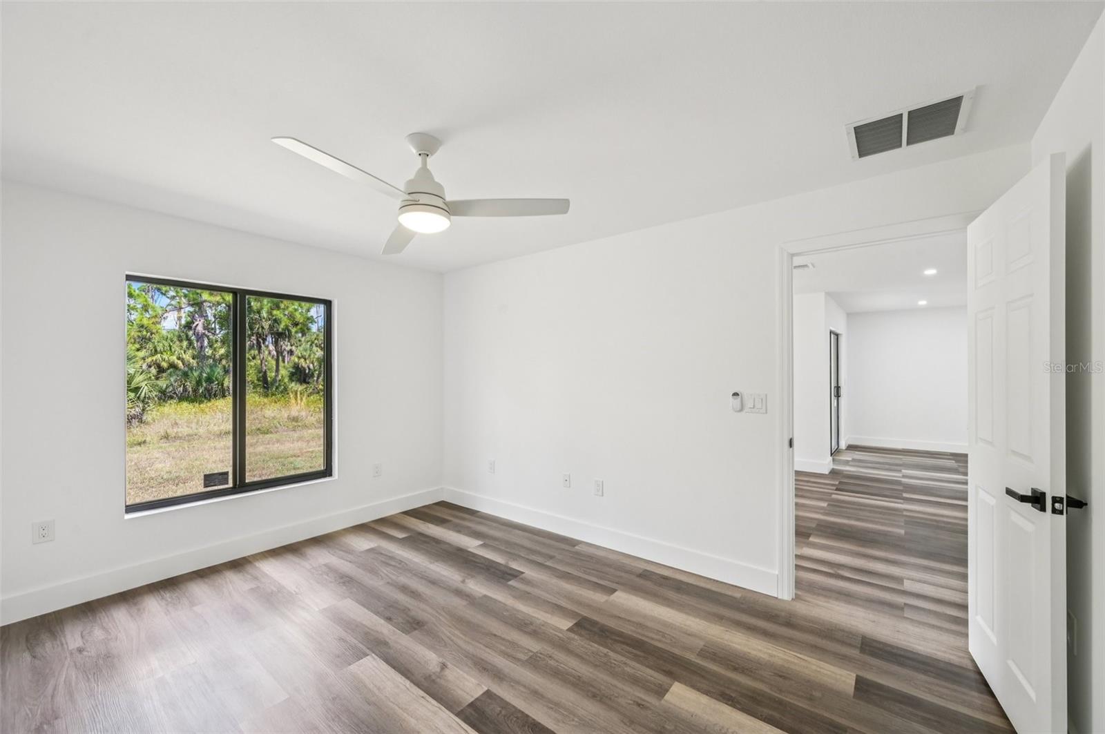 15468 CHAMBERLAIN BLVD, PORT CHARLOTTE, FL, 33953