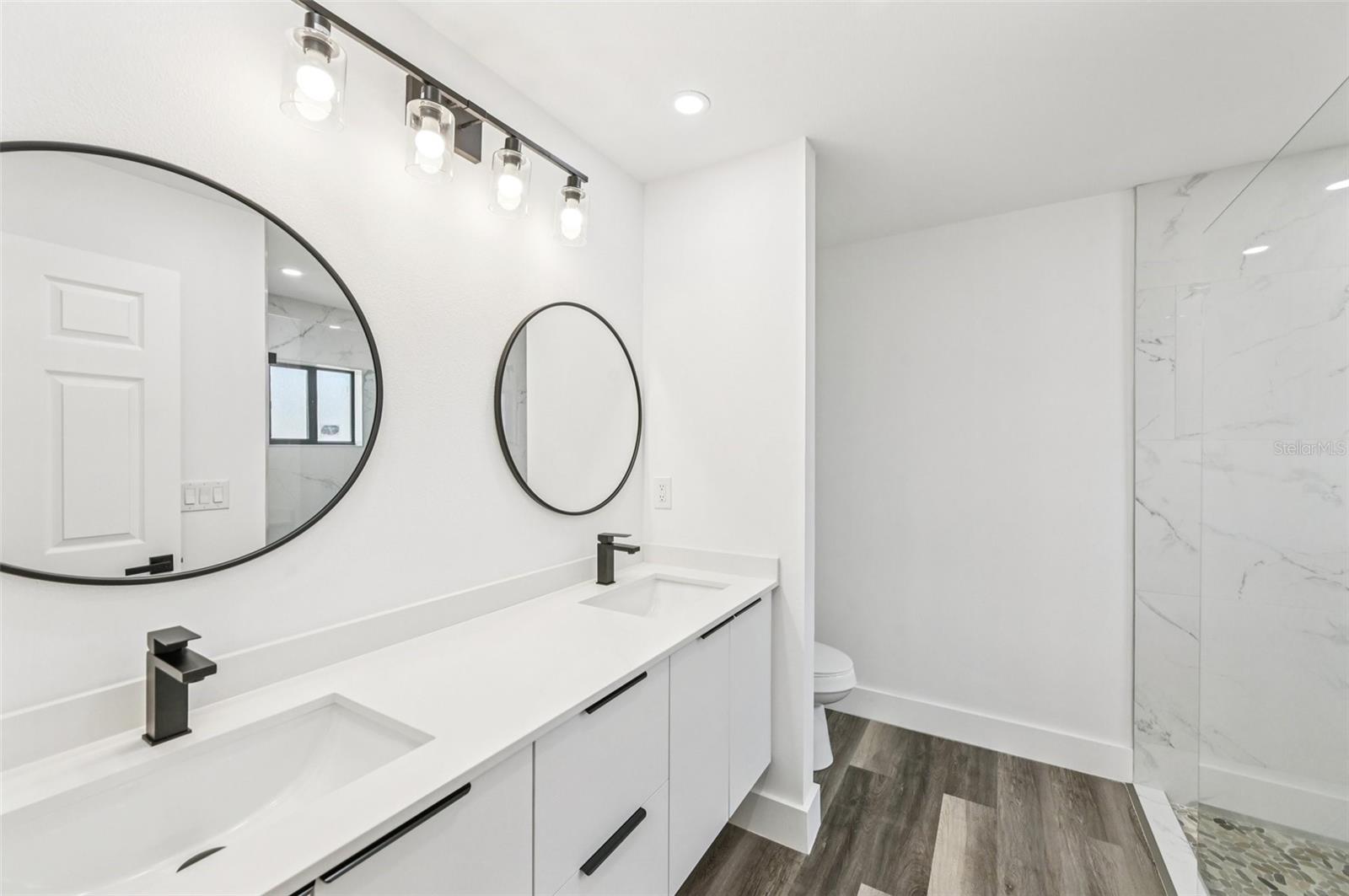 15468 CHAMBERLAIN BLVD, PORT CHARLOTTE, FL, 33953