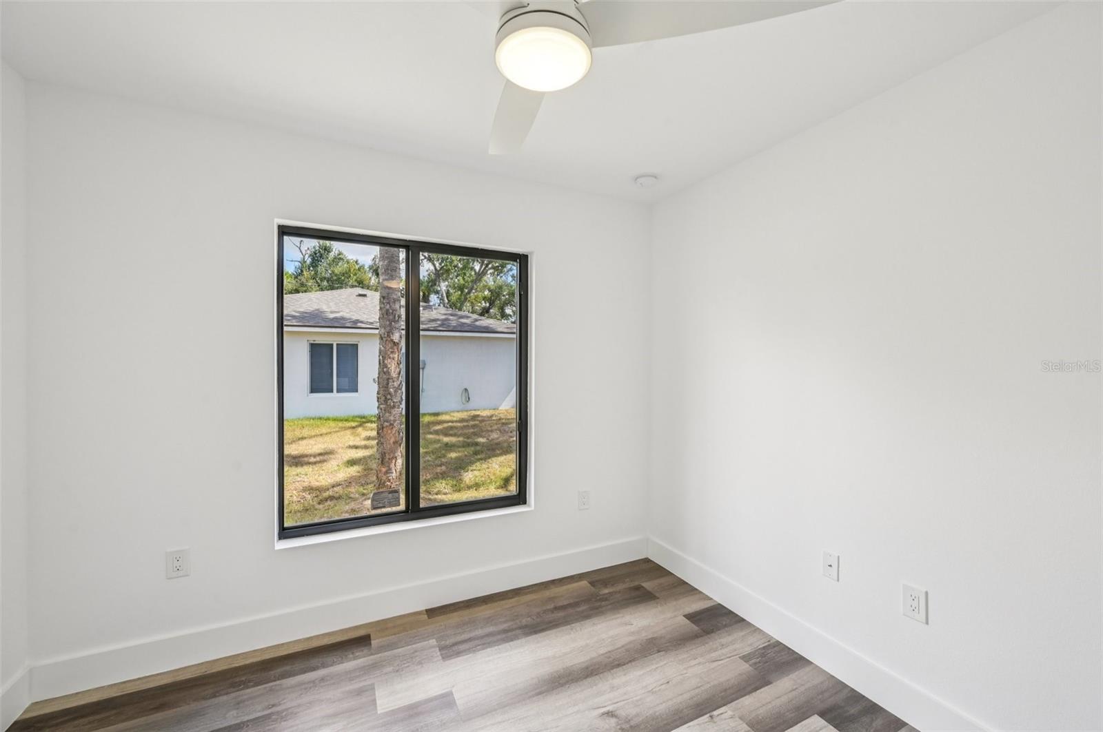 15468 CHAMBERLAIN BLVD, PORT CHARLOTTE, FL, 33953