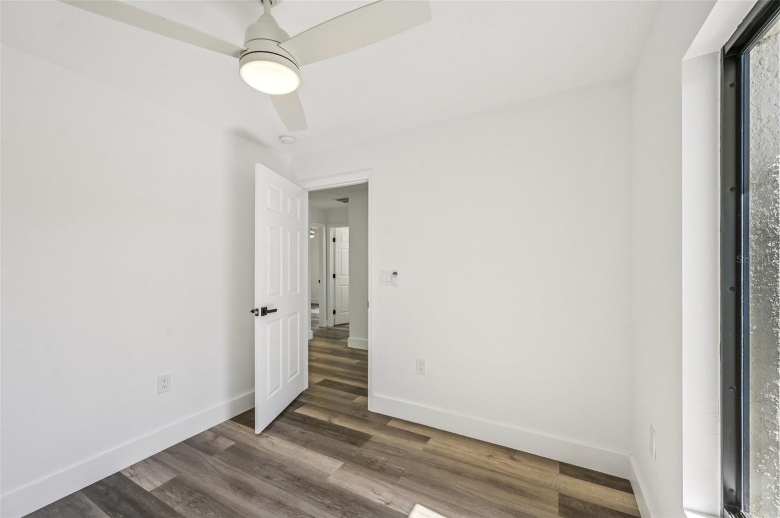 15468 CHAMBERLAIN BLVD, PORT CHARLOTTE, FL, 33953