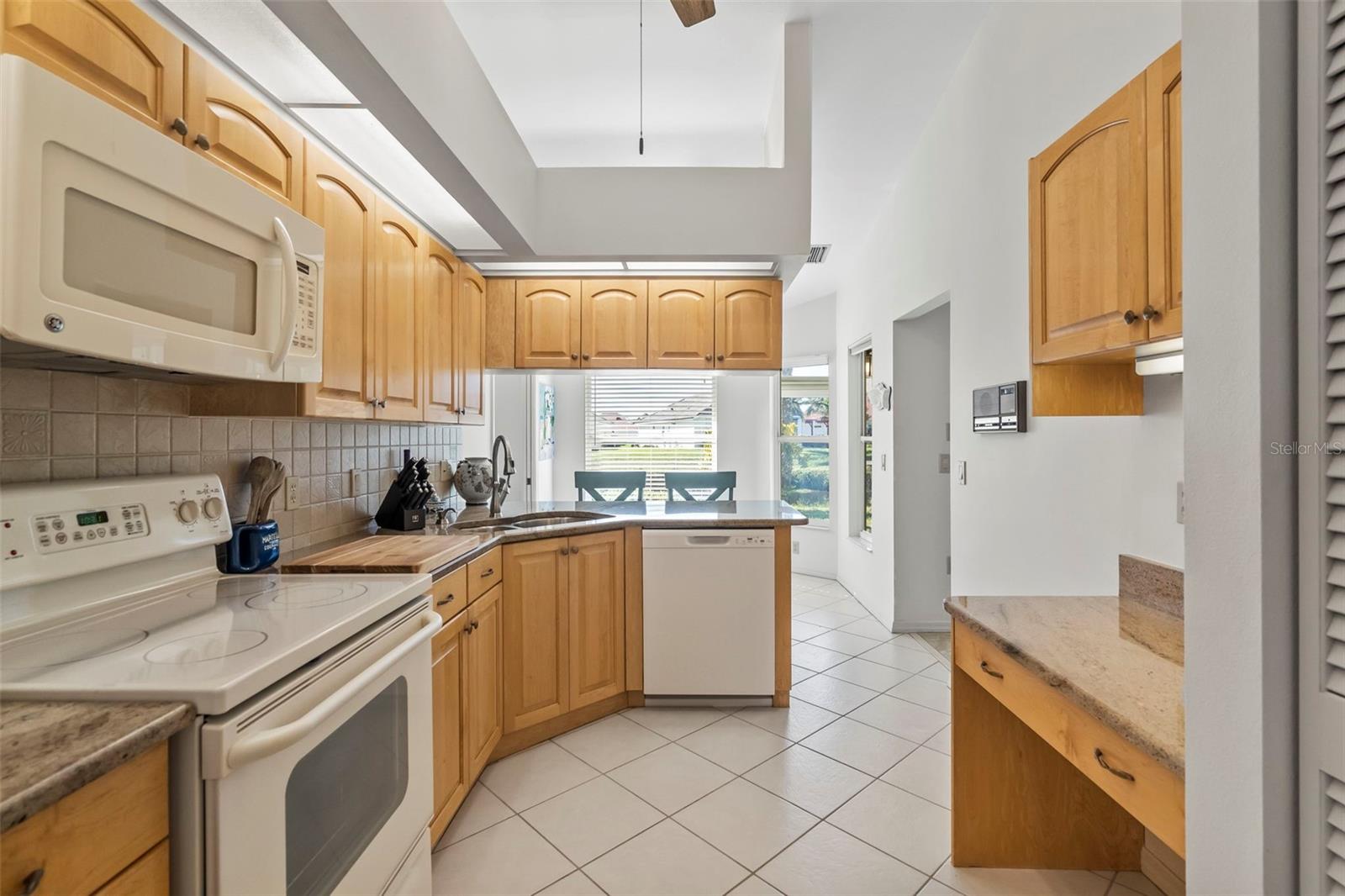 174 SOUTHAMPTON PL S #345, VENICE, FL, 34293