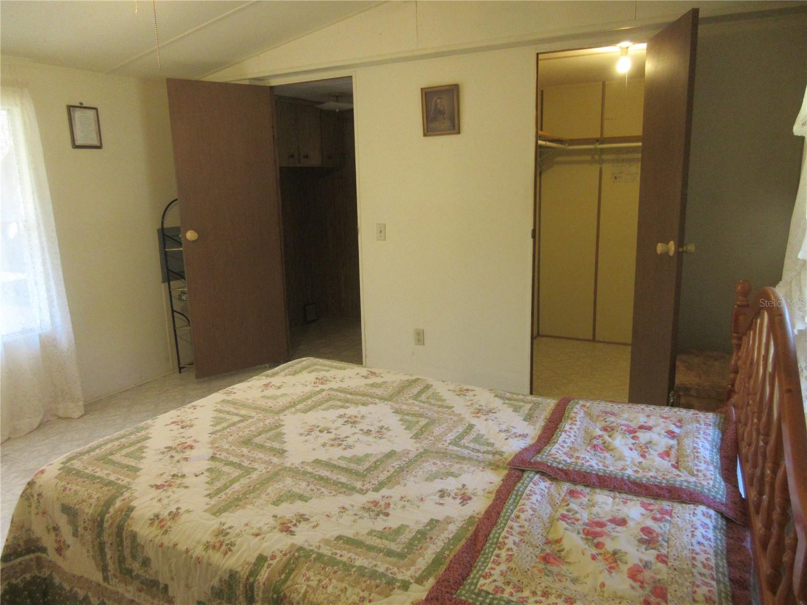 11570 NE 19TH ST, SILVER SPRINGS, FL, 34488