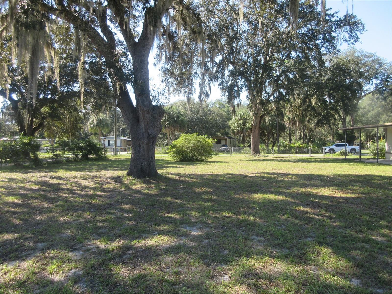 11570 NE 19TH ST, SILVER SPRINGS, FL, 34488