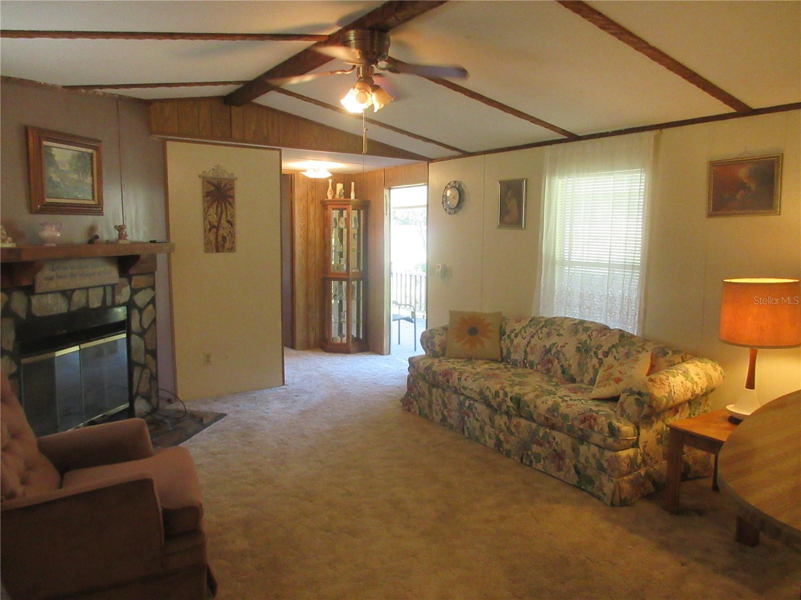 11570 NE 19TH ST, SILVER SPRINGS, FL, 34488