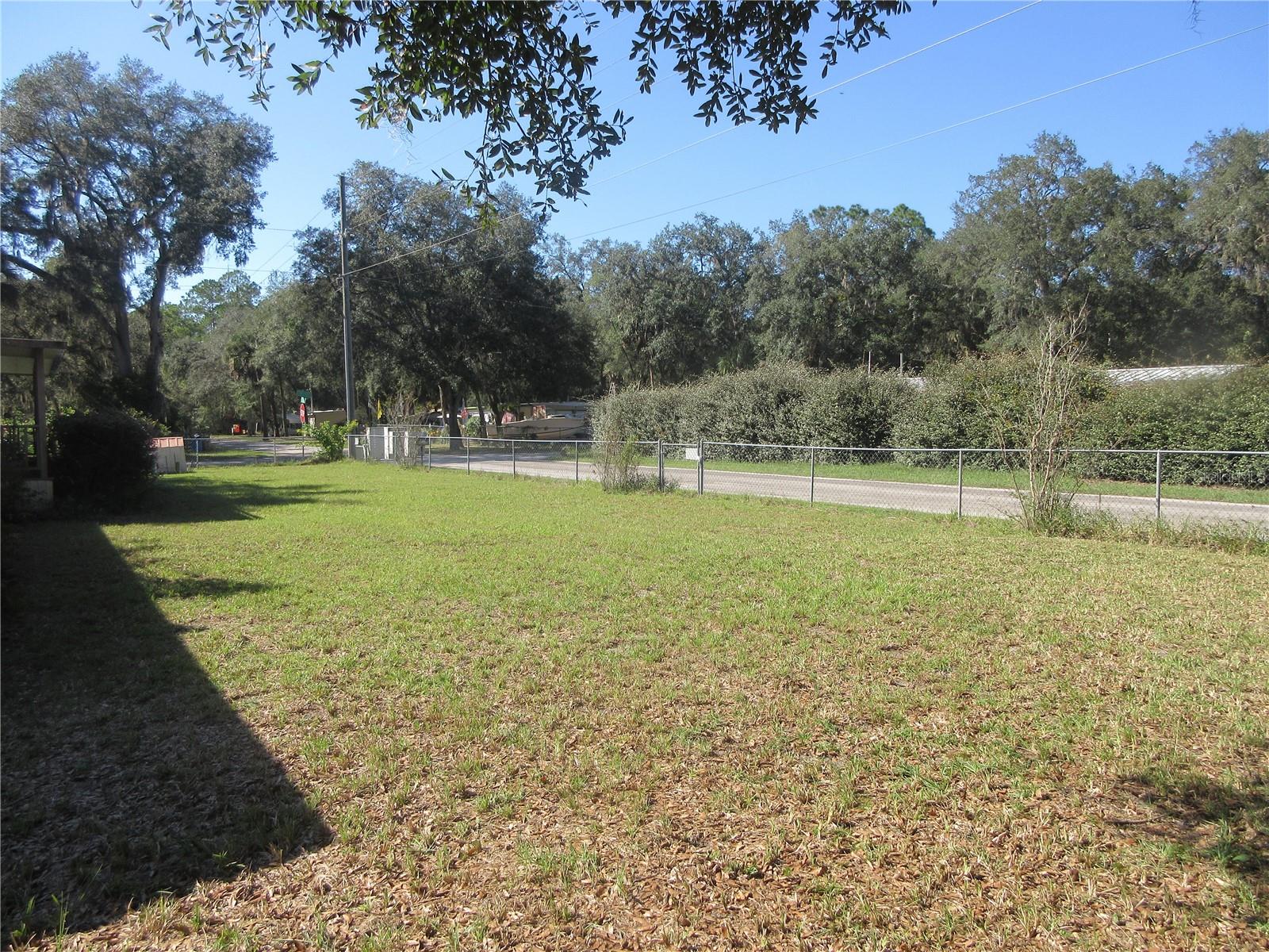 11570 NE 19TH ST, SILVER SPRINGS, FL, 34488